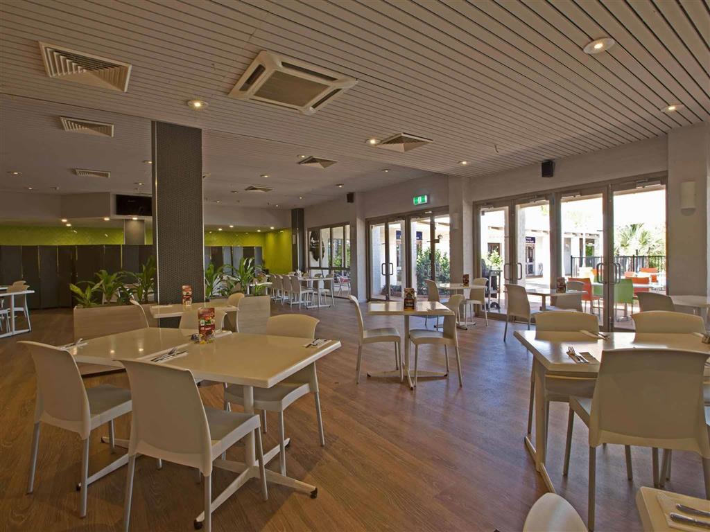Ibis Styles Karratha Hotel Exterior photo